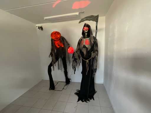 Poupée animatronique d’Halloween L03 et D07 (2x)