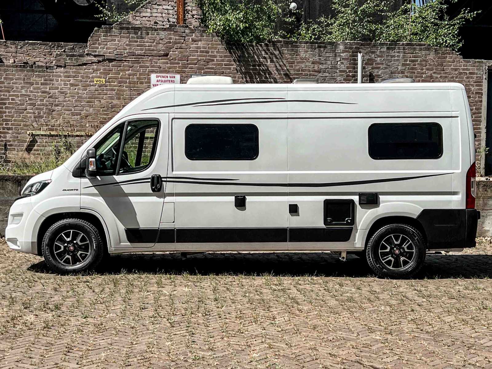 Fiat Ducato Font Vendome Leadercamp Camper 140pk 2020 