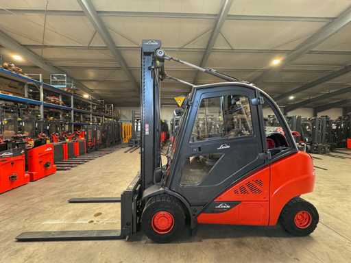 2016 Linde H30T 3.000kg 3,+4e Fourche de réglage de soupapes Chariot élévateur à gaz