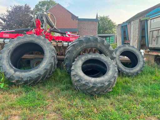 Michelin Modèle : MegaXBib Pneus, roues et jantes
