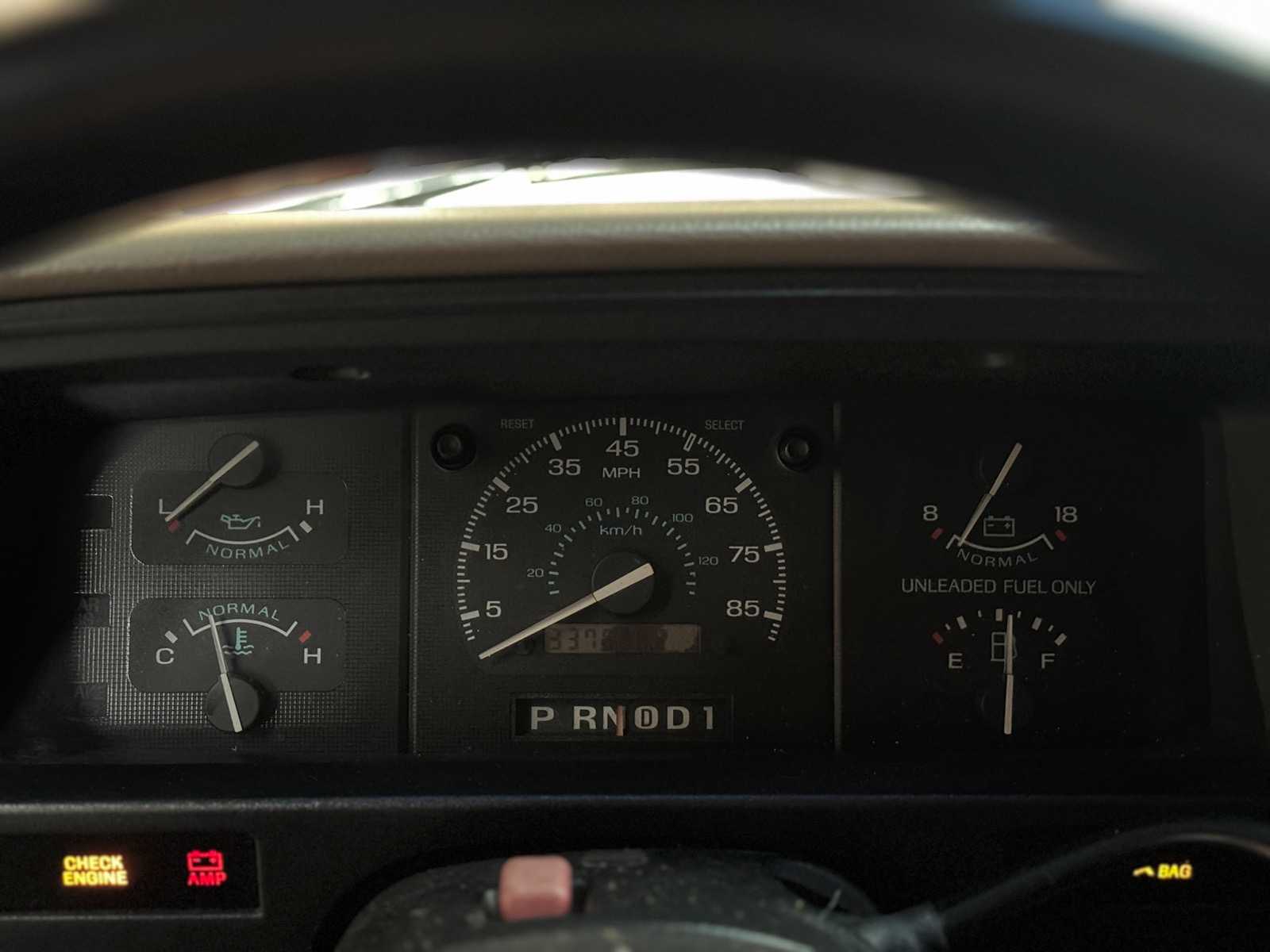 Ford E150 5.0 1993, 95-VH-NN