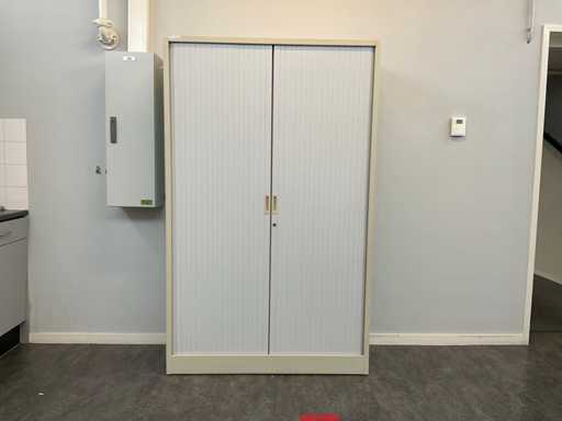 Classeur avec contenu