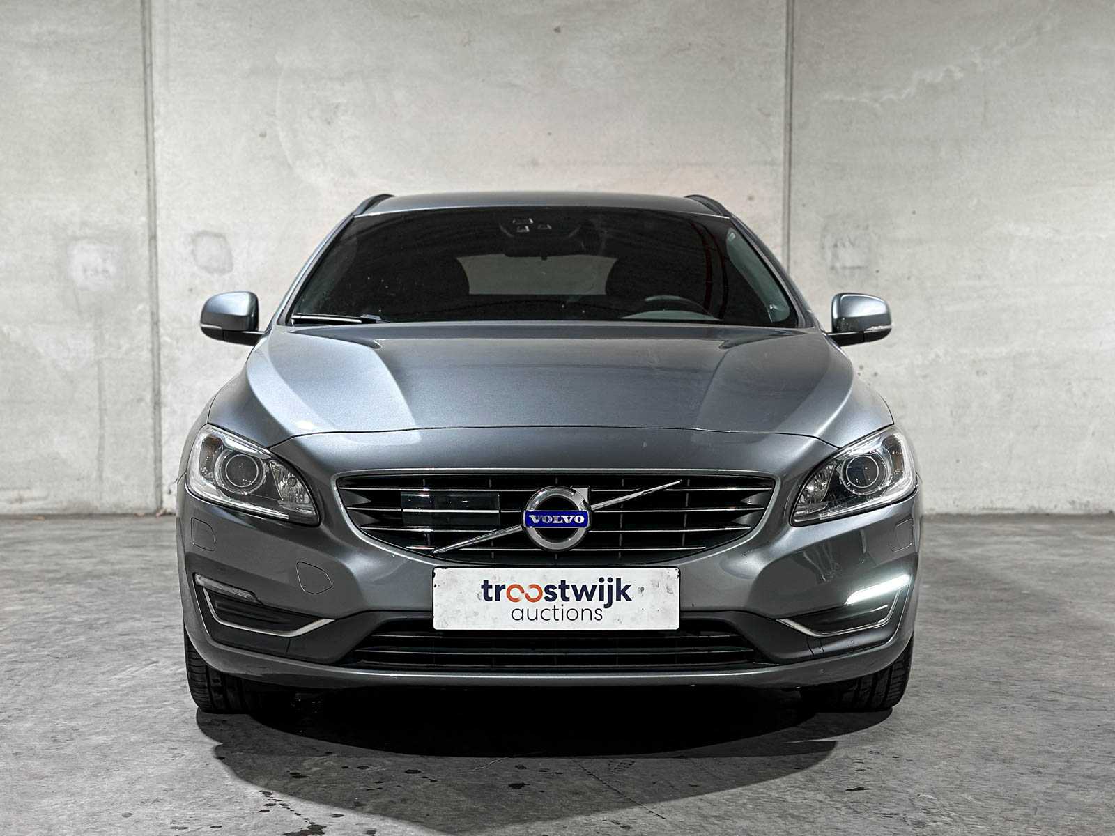 Volvo V60 2.4 D5 Twin Engine Special Edition 163pk 2015, NH-759-L