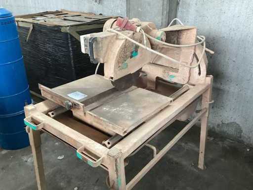 Brick miter saw