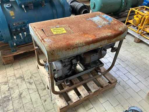 Materials and warehouse stocks