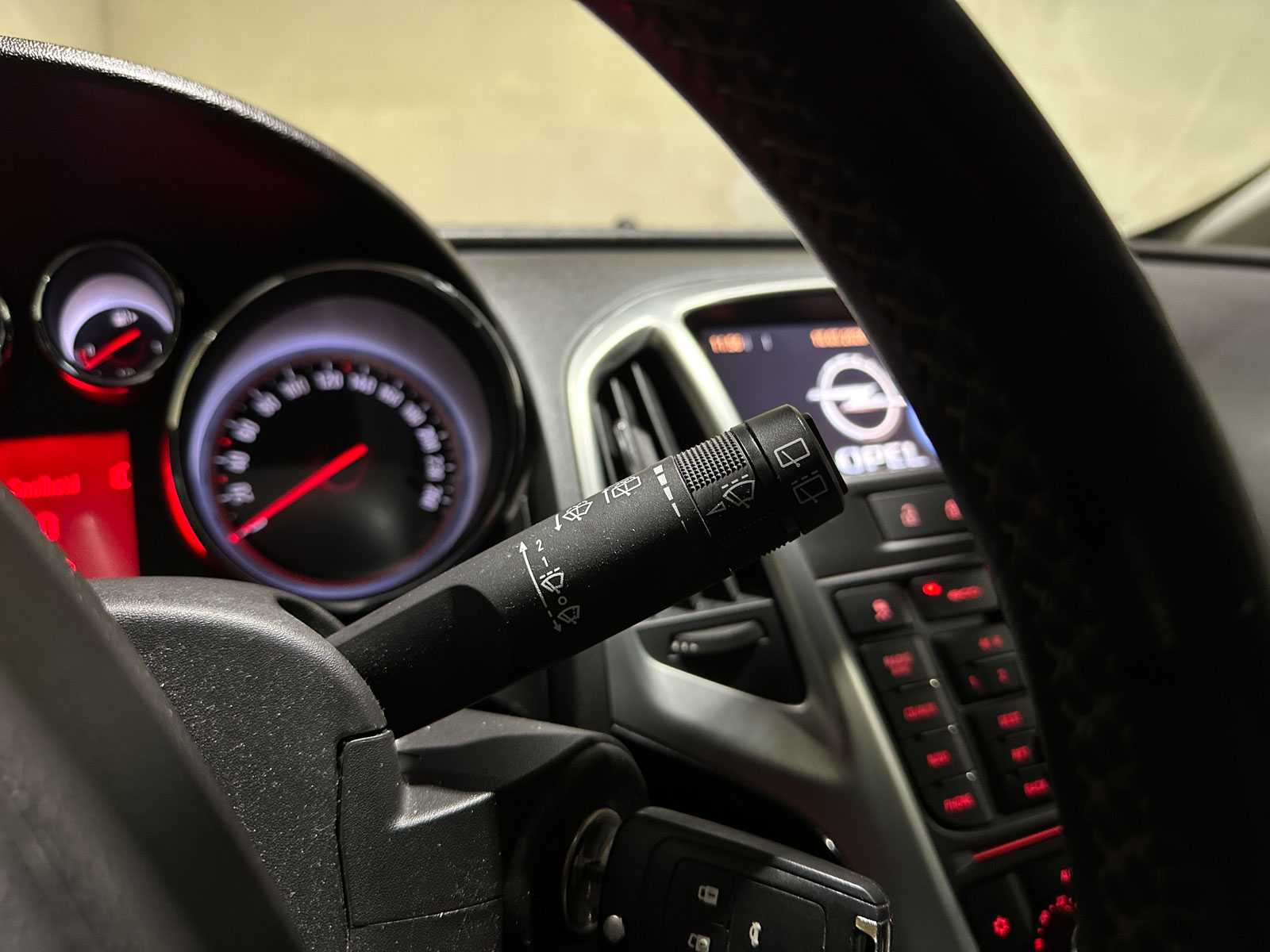 Opel Astra GTC 1.4 Turbo Sport 140pk 2013 (Origineel-NL), 9-KRR-84