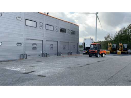 8656093c-716c-416d-9dee-6ff137d02a6e.mp4