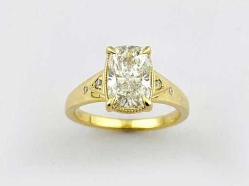 Eternal Melody: The Timeless Love Ring 2,14 cts Geïnspireerd door Taylor Swift