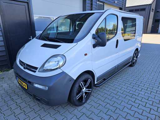 2006 Opel Vivaro 2.5CDTI 2.7T L1H1 Pojazd u?ytkowy z kabin? za?ogow?