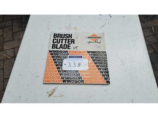 Brush cutter parts (3x)