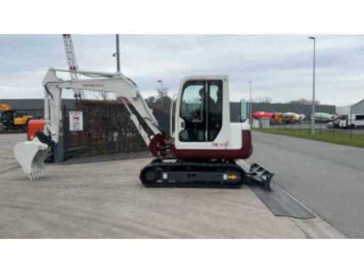 f57abda6-6e9a-42b4-9f2c-5b083d1ae5af.mp4