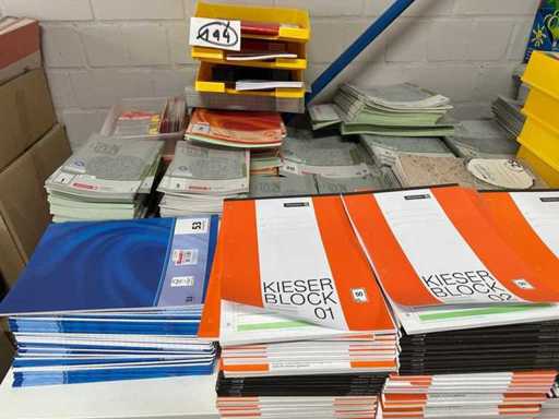 Veel kantoorbenodigdhedenwinkel