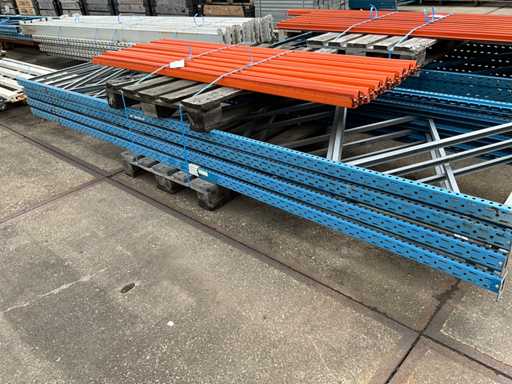 Étagère à palettes