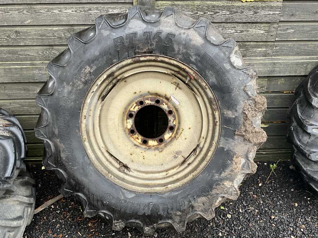 BKT - Reifen für Traktoren