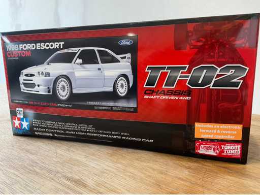 Ford Escort Custom 1998 RC Model Making