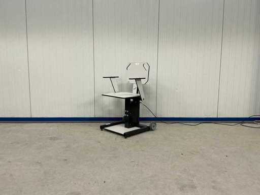 CAE - Arnold - Weighing chair