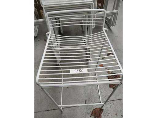 10x bar stool white without cushions (10x)