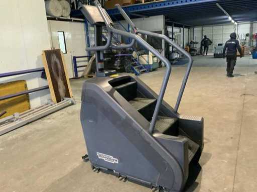 Technogym excite+ climbmill 700 led Crosstrainer