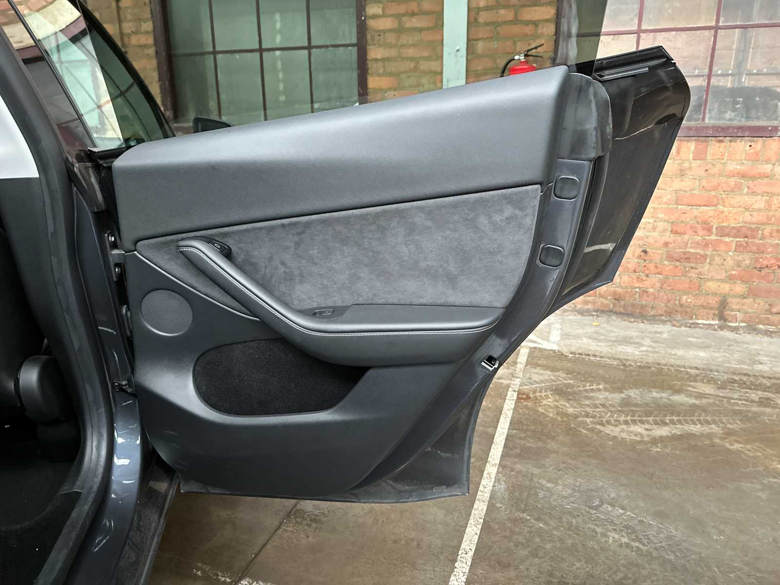 Tesla Model Y Long Range AWD 75kWh 351pk 2021, N-842-RT