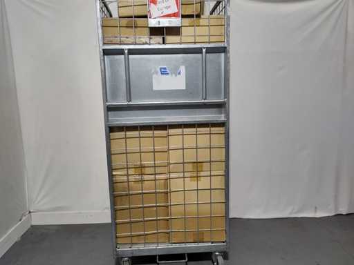 Rolcontainer met diverse producten