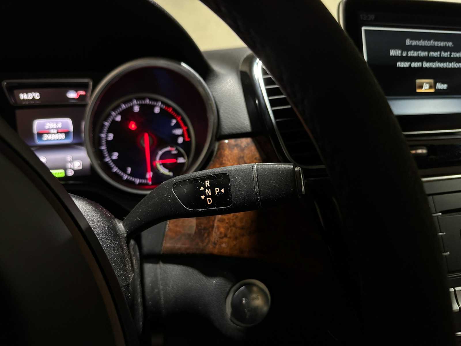 Mercedes-Benz GLE500e 3.0 V6 4Matic 333pk 2015 GLE-Klasse (Origineel-NL), HV-006-D