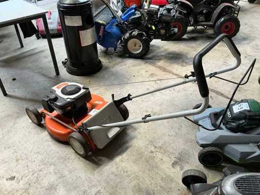 Stihl RM253 Grasmaaier