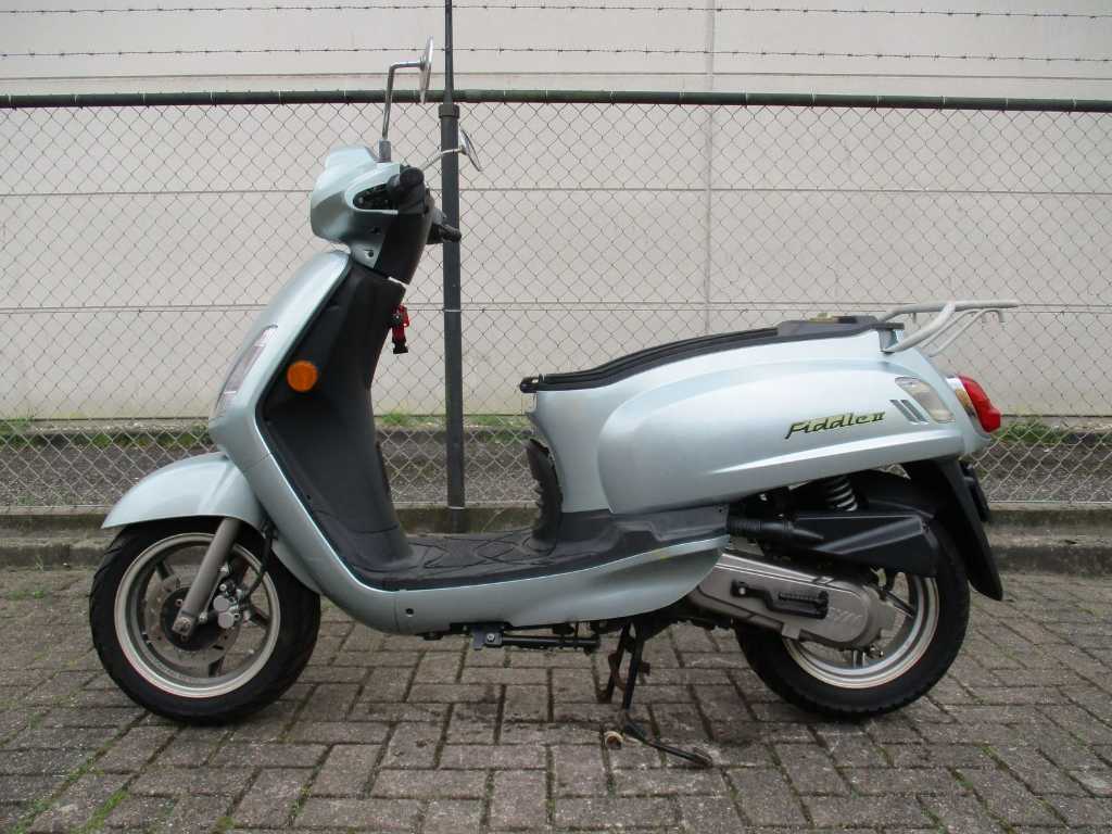 SYM - Bromscooter - Fiddle II - Scooter