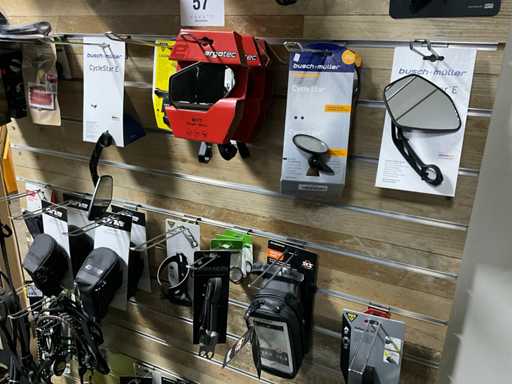 Partij diverse fietsaccessoires