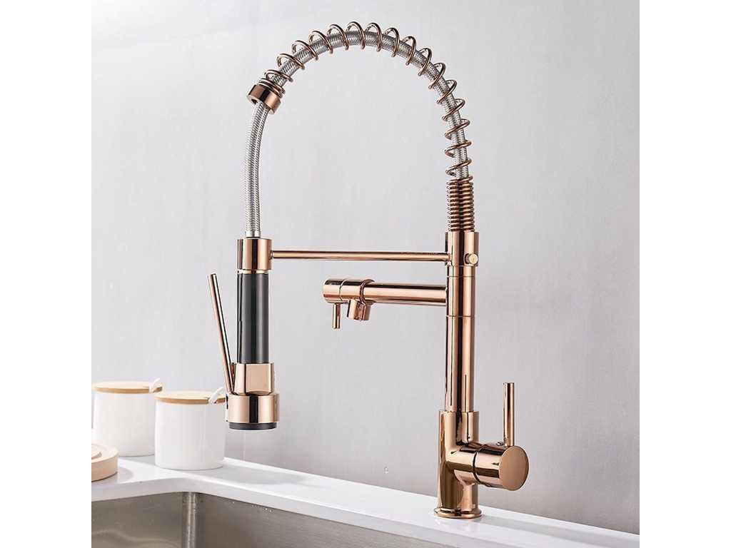 Swivel kitchen faucet - gold – pull-out hose