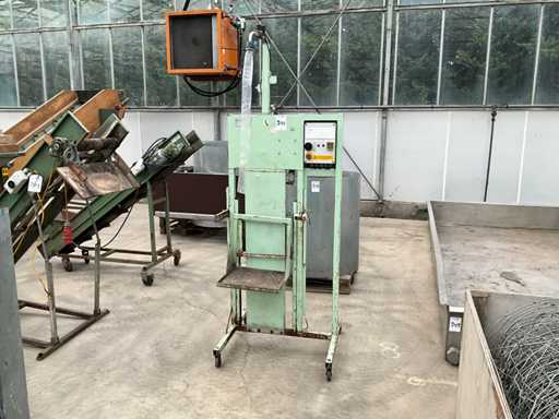 Van den Berg CVE Emmervuller