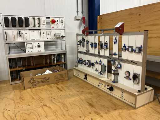 Wy?wietlacz spr??onego powietrza i cz??ci elektrycznych