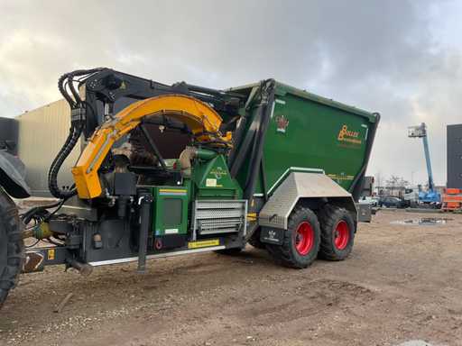 2016 Dutch Dragon  EC 9045 Houthakselaar