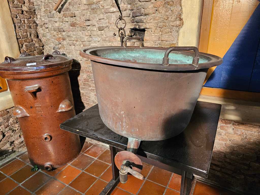 Copper kettle with tap