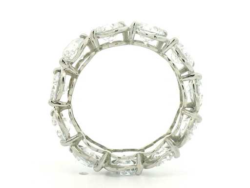Platina ring met 7,52 crt. diamant
