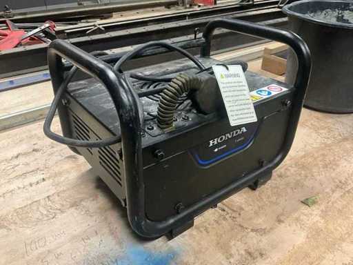 Honda - Battery charger - Vibratory rammer TS64