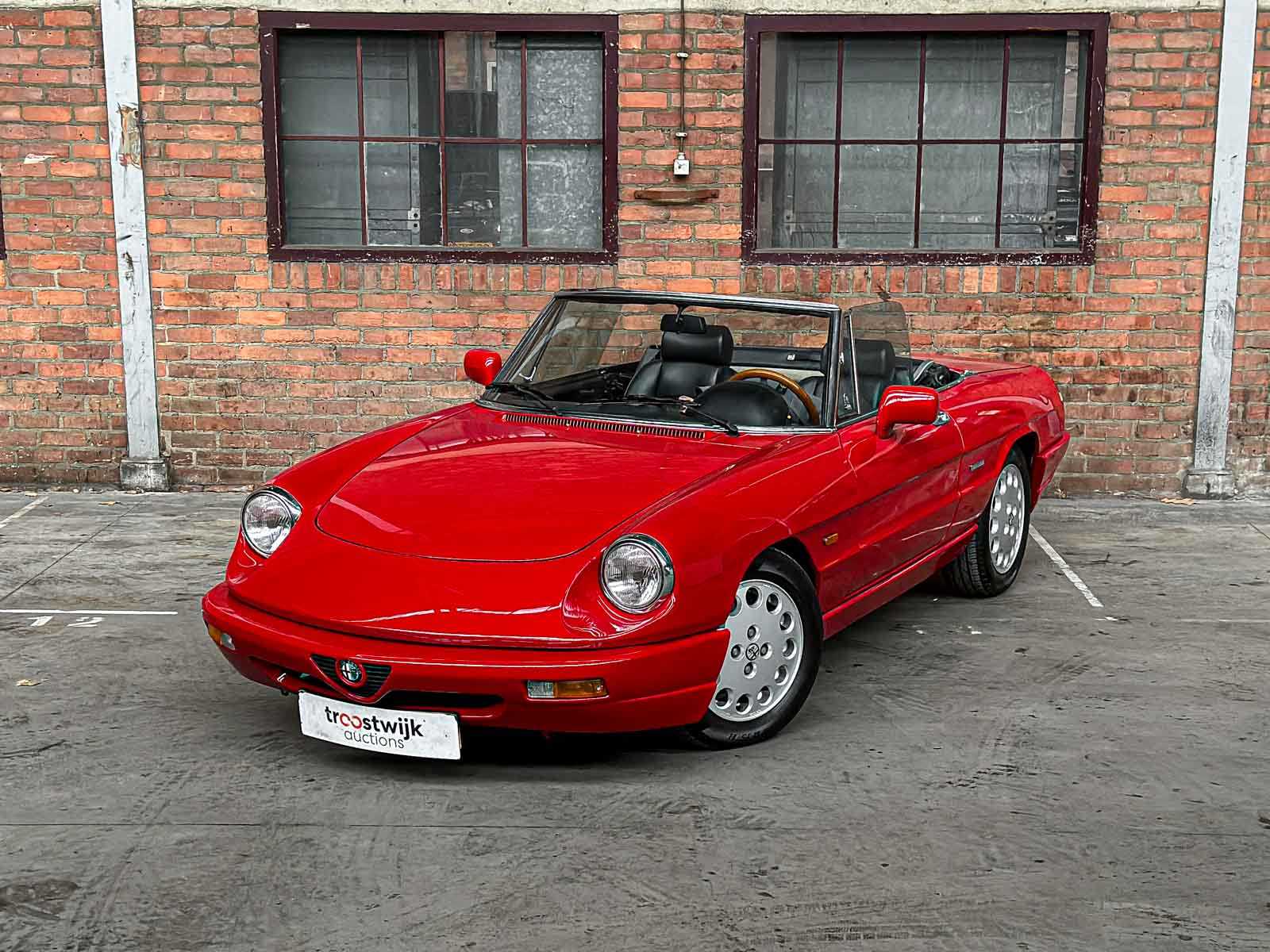 Alfa Romeo Spider 2.0 118pk 1992, NJ-273-V Youngtimer