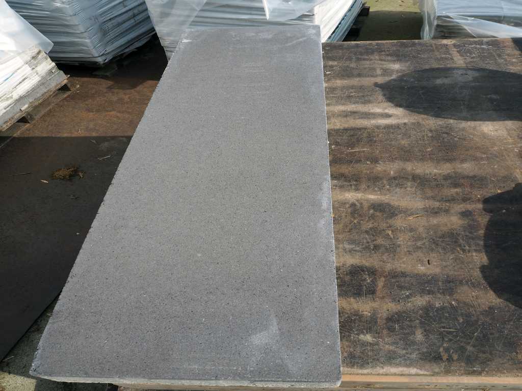 Concrete garden tiles 9.7m²