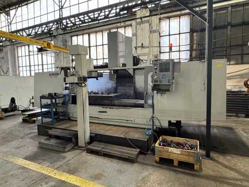 HAAS MIKRON VCE 2000 CNC Vertical Machining Center