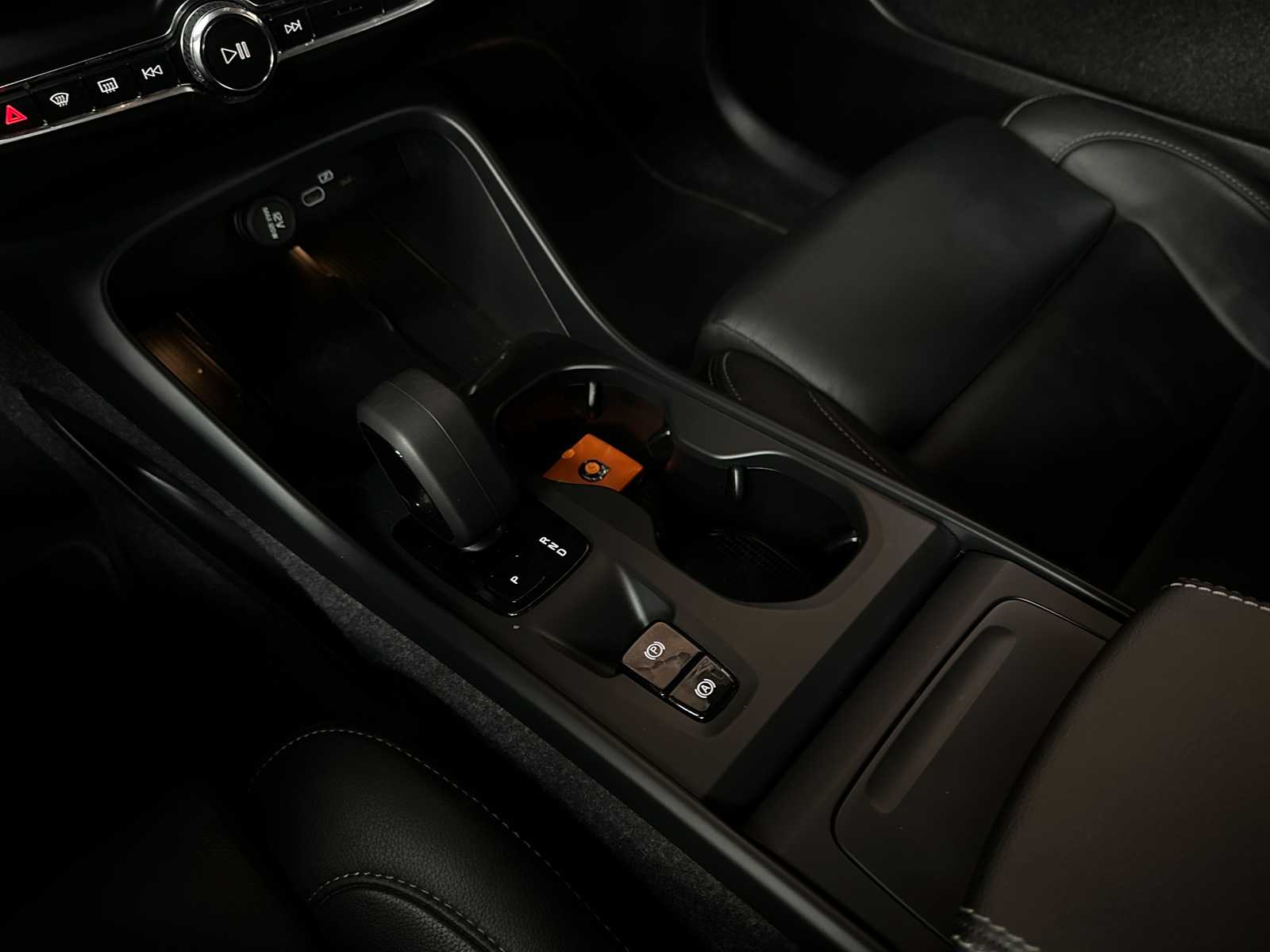 Volvo XC40 2.0 B3 Mild-Hybrid 163pk 2024