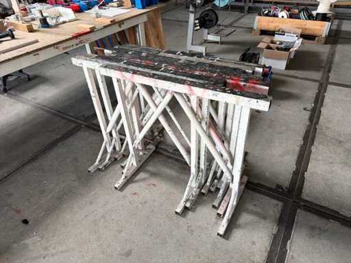 Trestle (8x)