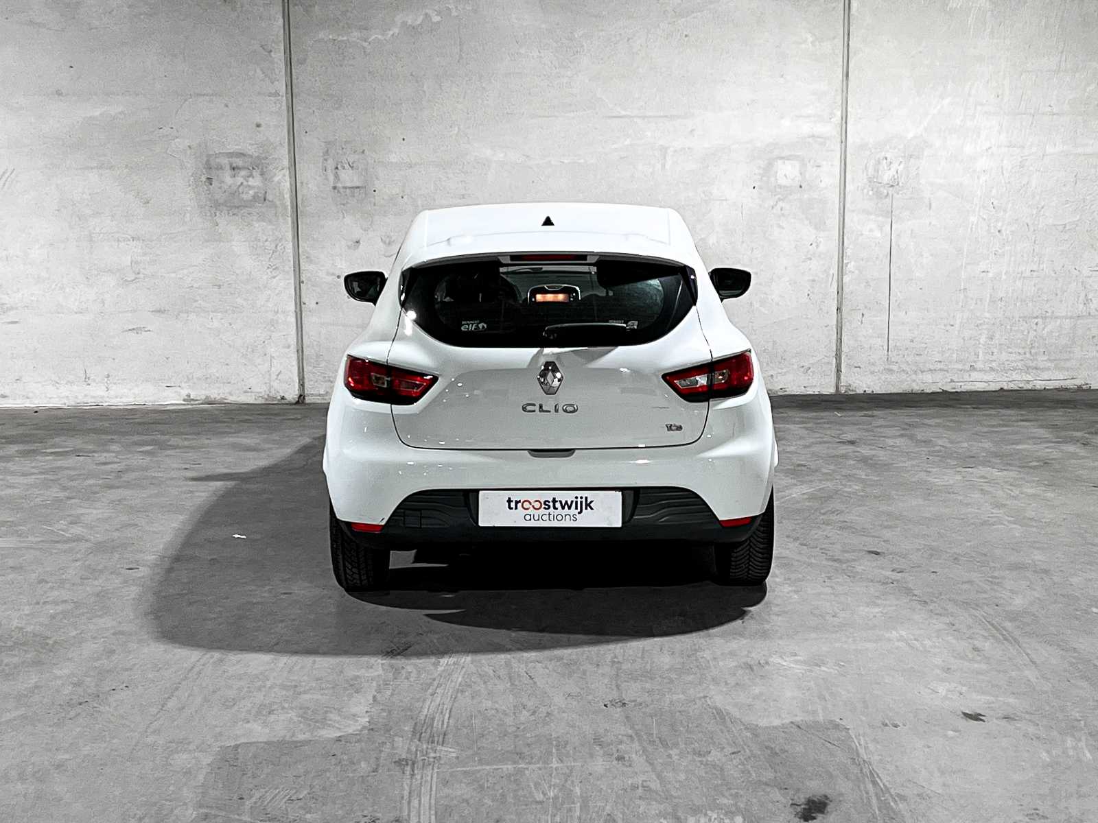 Renault Clio 0.9 TCe Expression 90hp 2015, GZ-530-J
