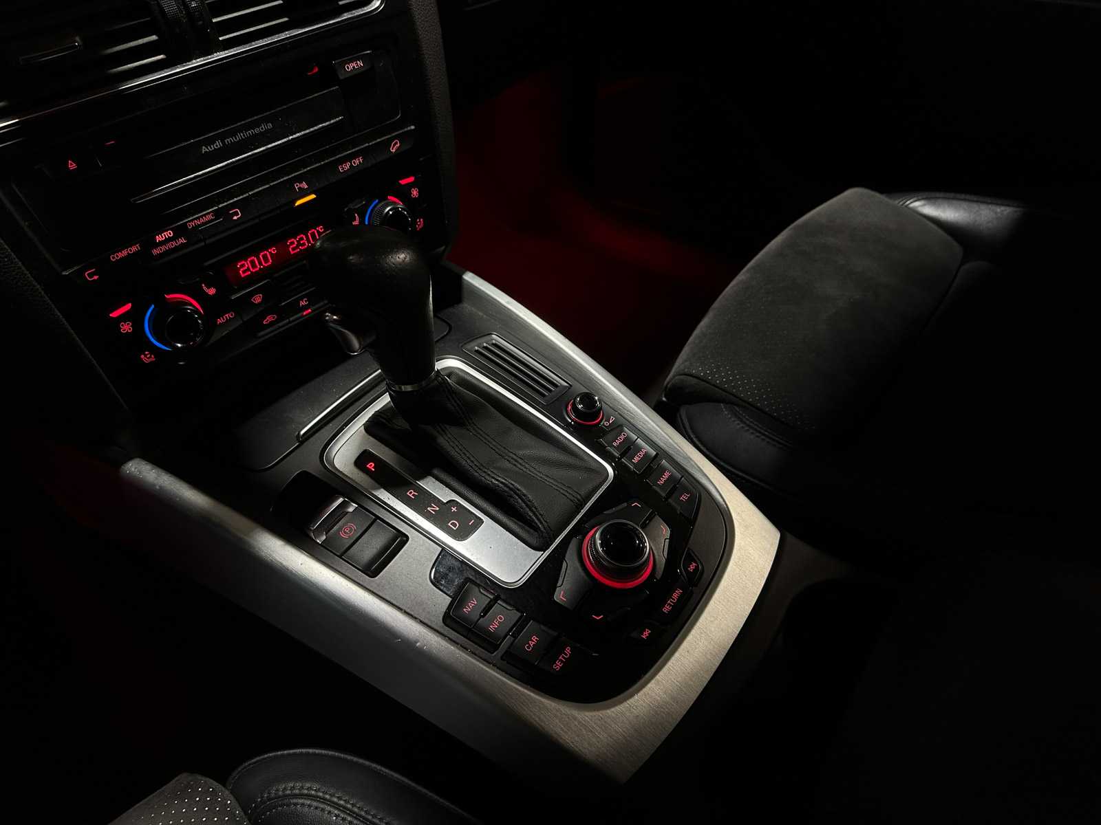 Audi Q5 2.0 TFSI Quattro Pro Line 211pk 2009, HNL-69-R