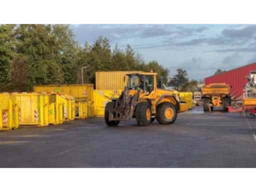 5443bccd-78ca-442e-b981-9dd0221eb73e.mp4