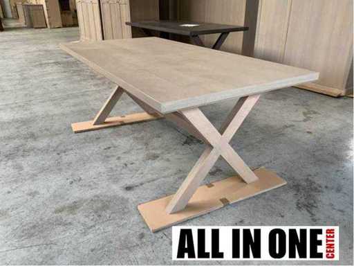 Nortal 200QUI - DESIGN EIKENHOUTEN EETTAFEL