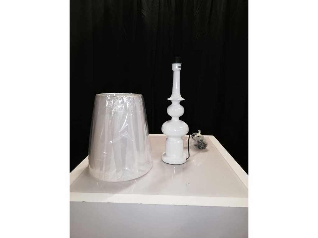 3x Champagne Cooler + 5x Table Lamp + Miscellaneous