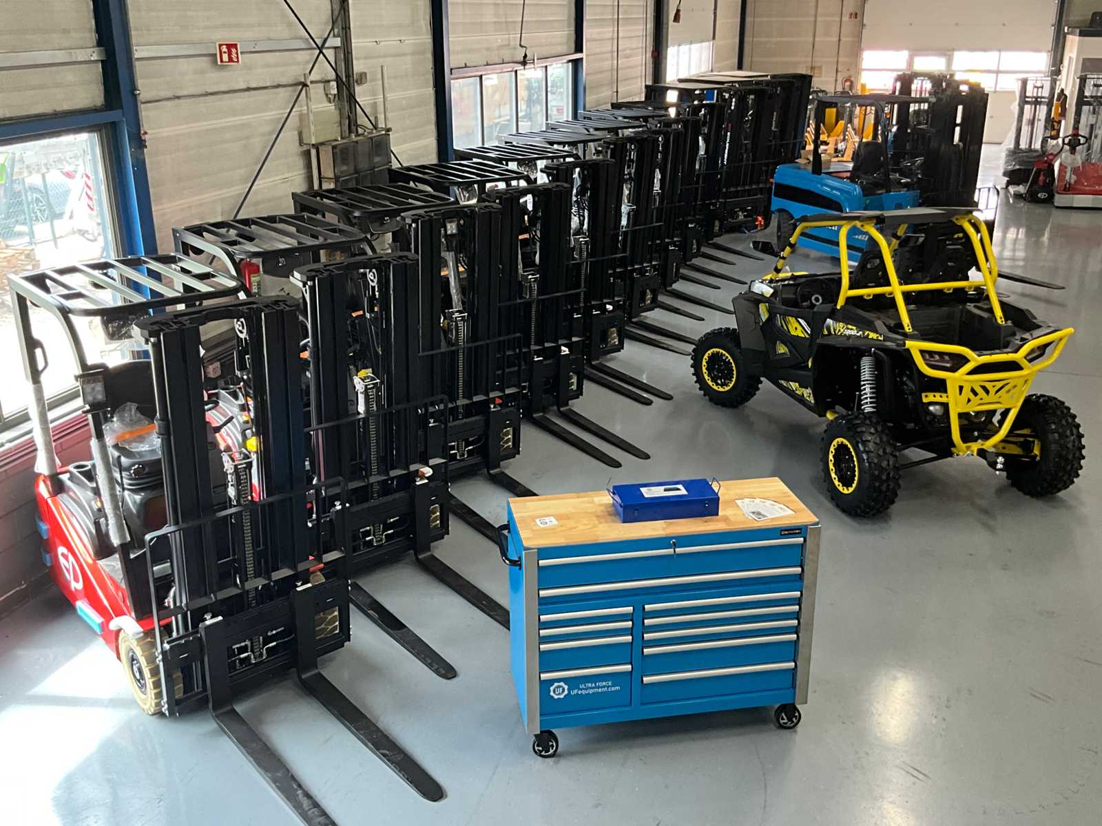 Weekendveiling van heftrucks, quads en gereedschappen - Vavato