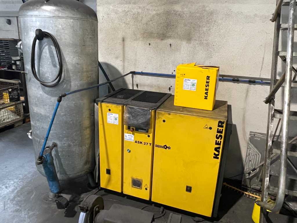 2011 Kaeser ASK 27 T Compressor set with 1000L tank and dryer