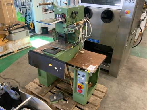Machine à embosser WSK 204