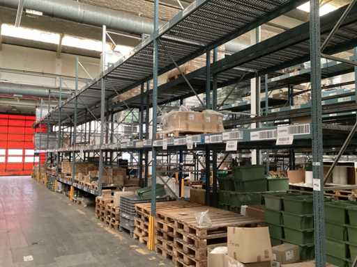 SACMA Pallet shelving