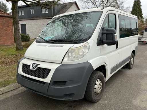 Peugeot Boxer - 9 zitplaatsen